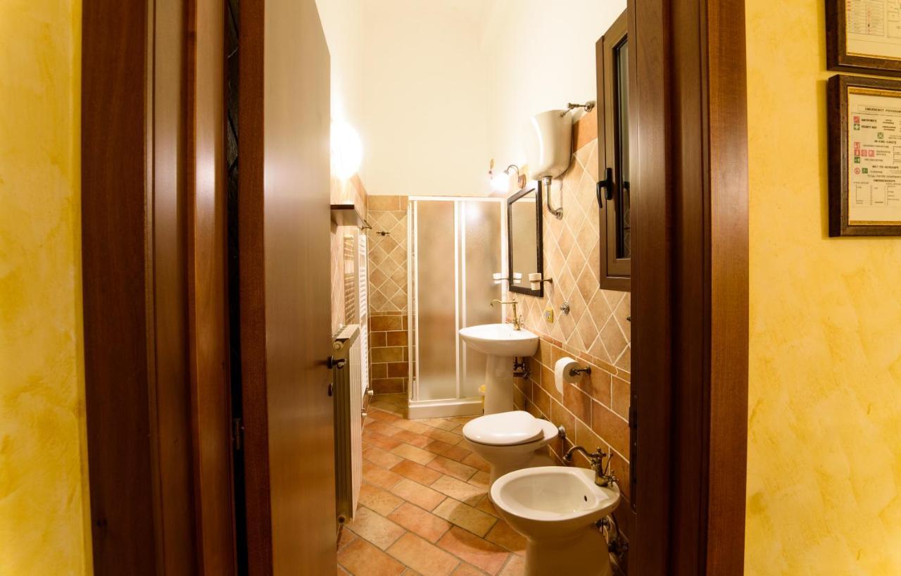 Vecchio Mulino Hotel Castel del Giudice Exterior photo